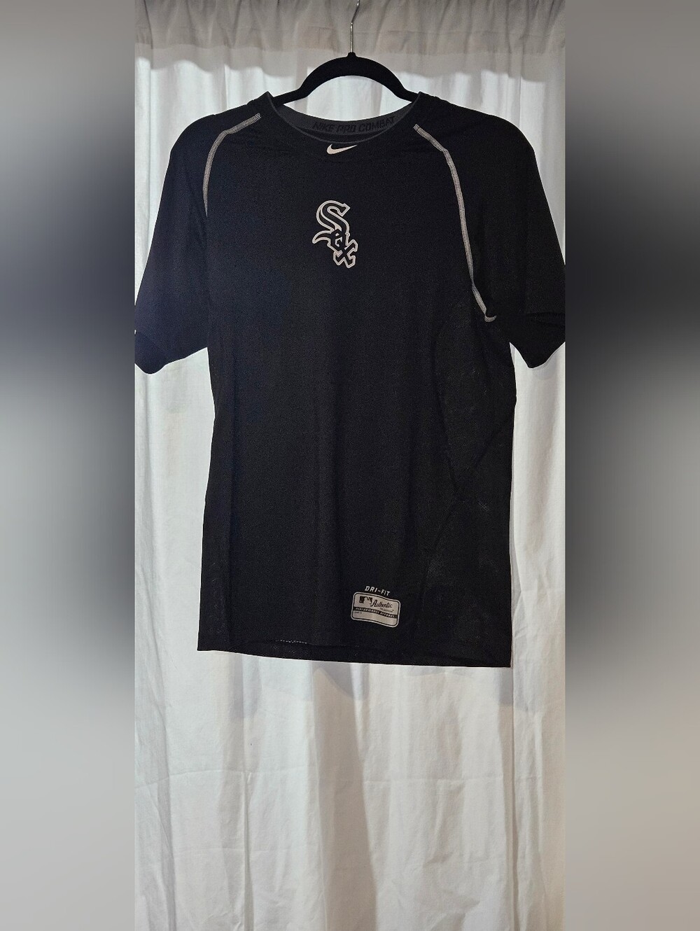 Nike Chicago White Sox Baseball Tee Shirt